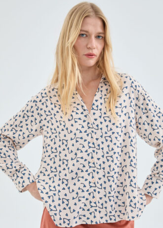 Camisa Corazones